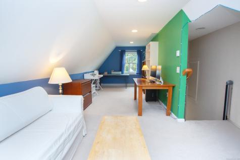 9 Village Square Canton CT 06019