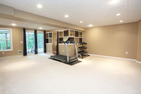 9 Village Square Canton CT 06019