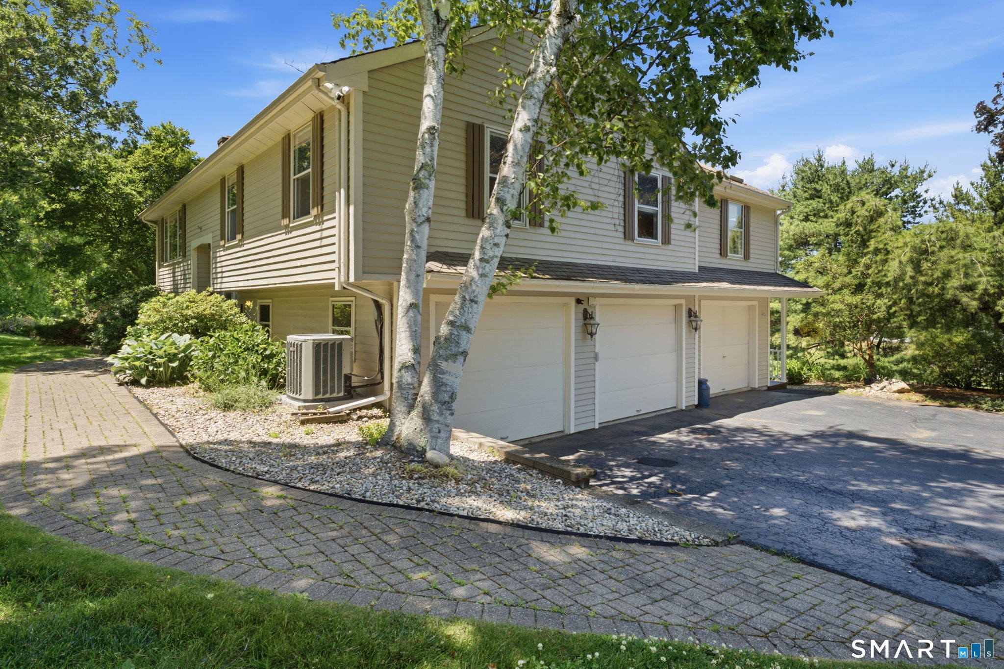 1512 Country Club Road Middletown CT 06457