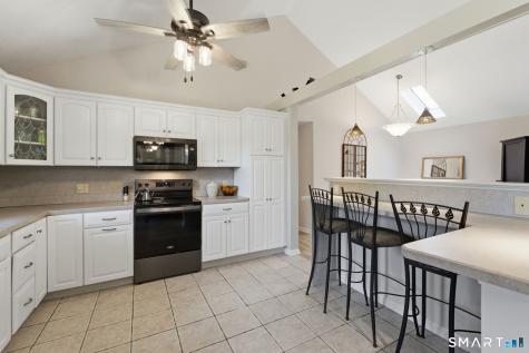 1512 Country Club Road Middletown CT 06457