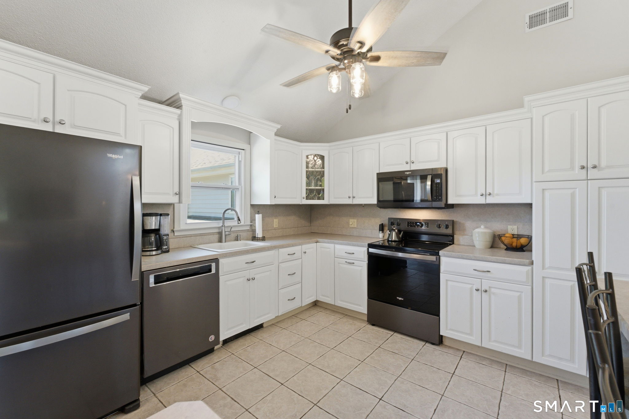 1512 Country Club Road Middletown CT 06457