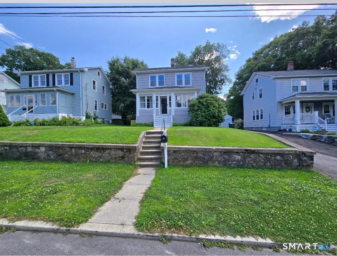124 Woodbine Street Waterbury CT 06705