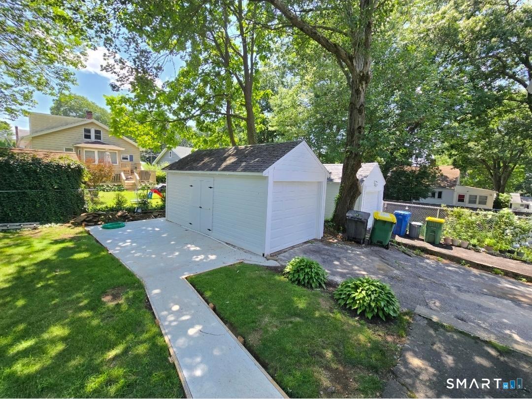 124 Woodbine Street Waterbury CT 06705