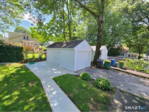 124 Woodbine Street Waterbury CT 06705