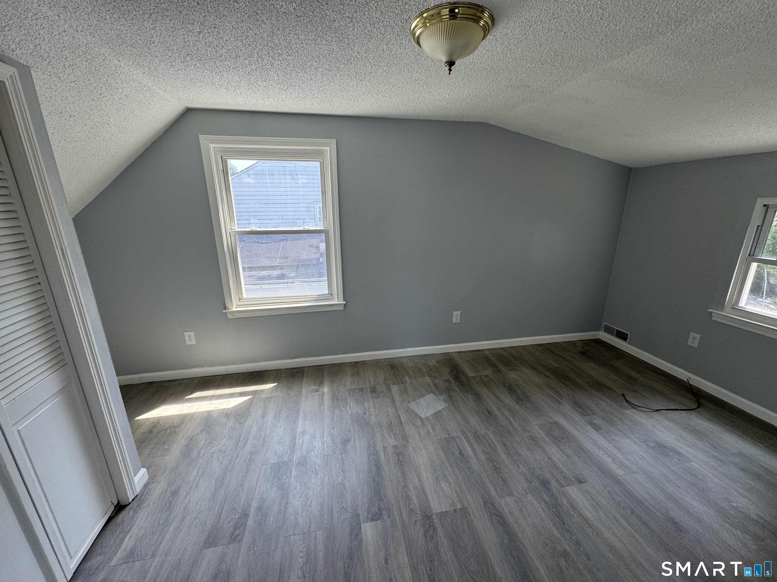 25 Montrose Street Hartford CT 06106