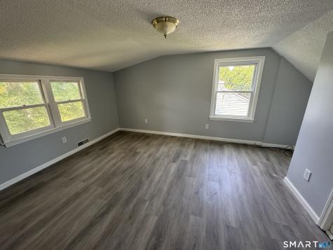 25 Montrose Street Hartford CT 06106