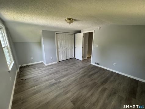 25 Montrose Street Hartford CT 06106