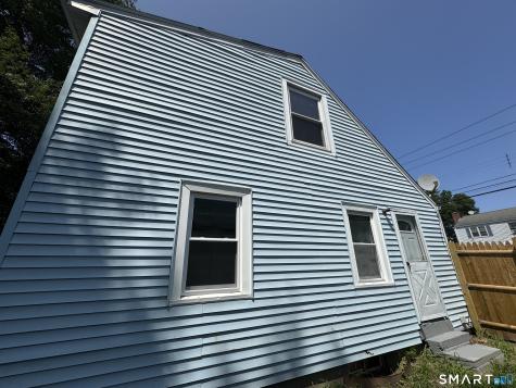25 Montrose Street Hartford CT 06106