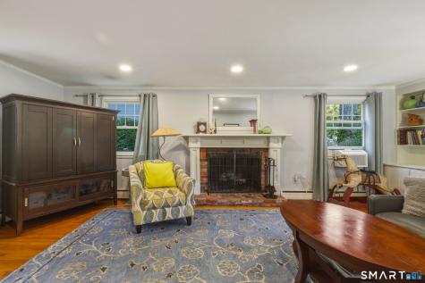 40 Vantana Drive Bristol CT 06010