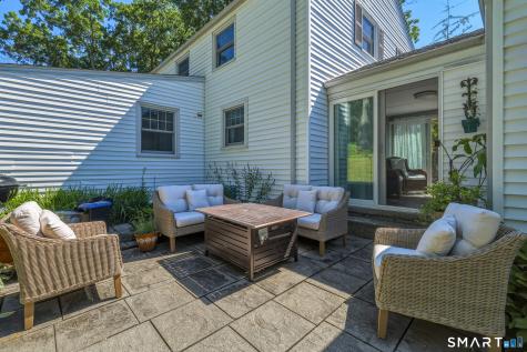 40 Vantana Drive Bristol CT 06010
