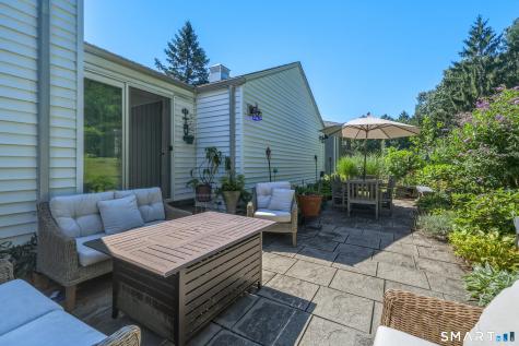 40 Vantana Drive Bristol CT 06010