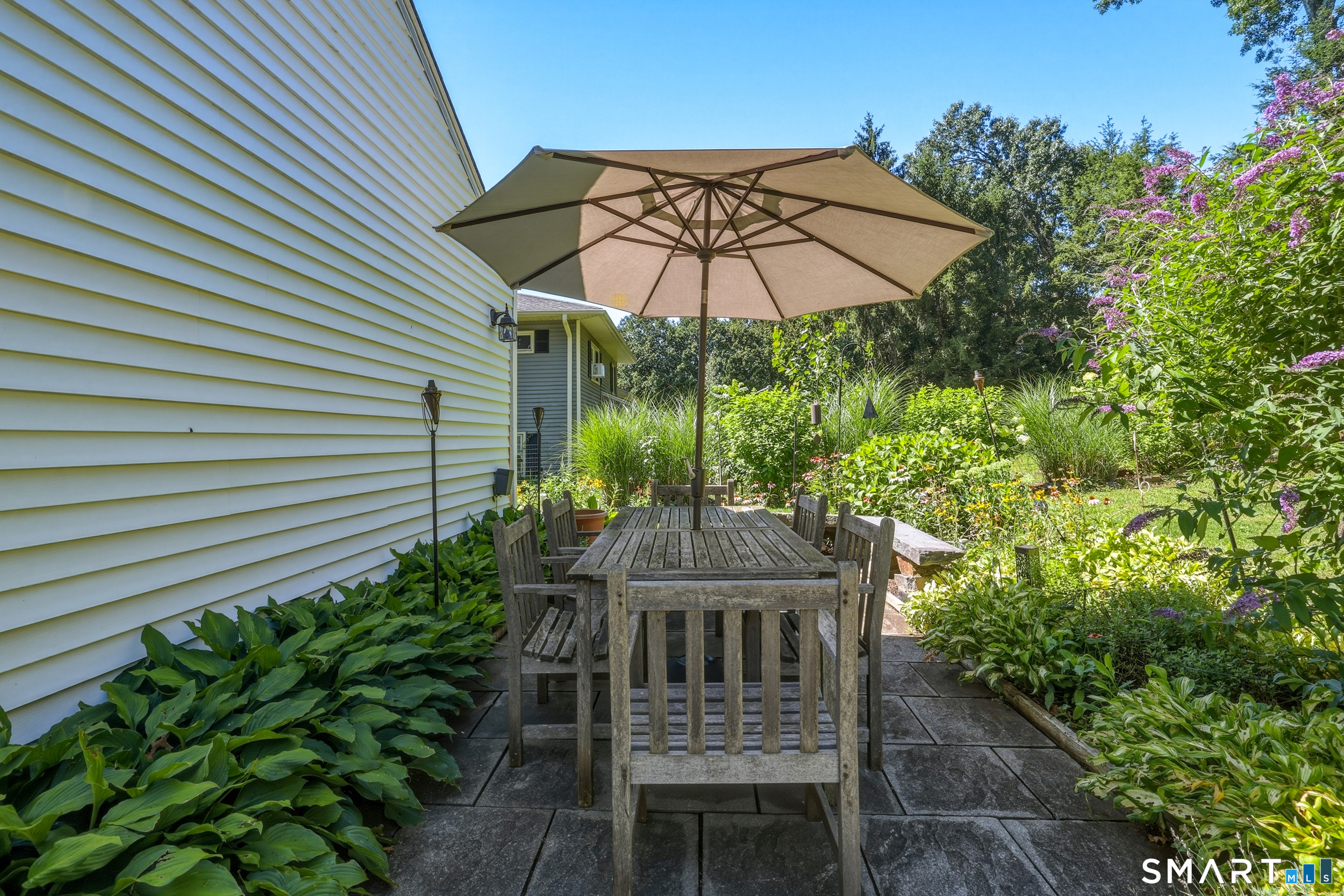 40 Vantana Drive Bristol CT 06010