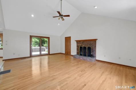 23-A Country Way Wallingford CT 06492