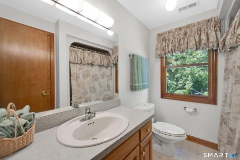 23-A Country Way Wallingford CT 06492