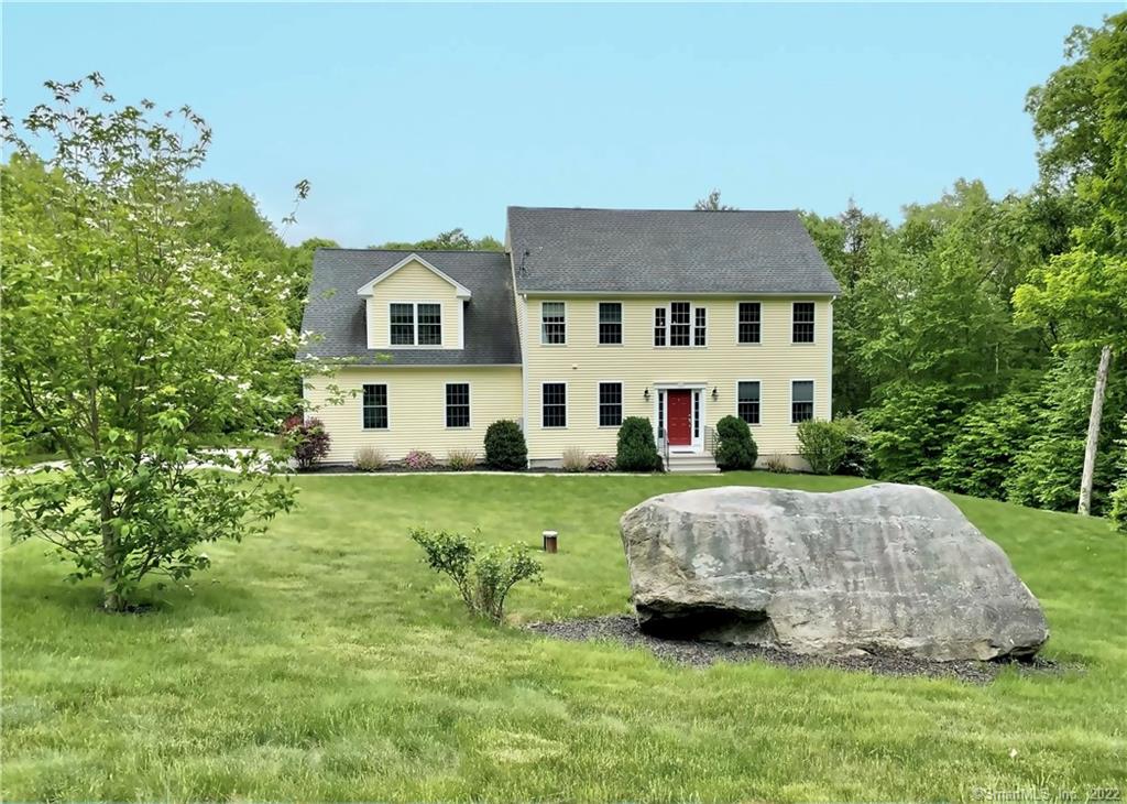 33 Herindeen Landing Woodstock CT 06281