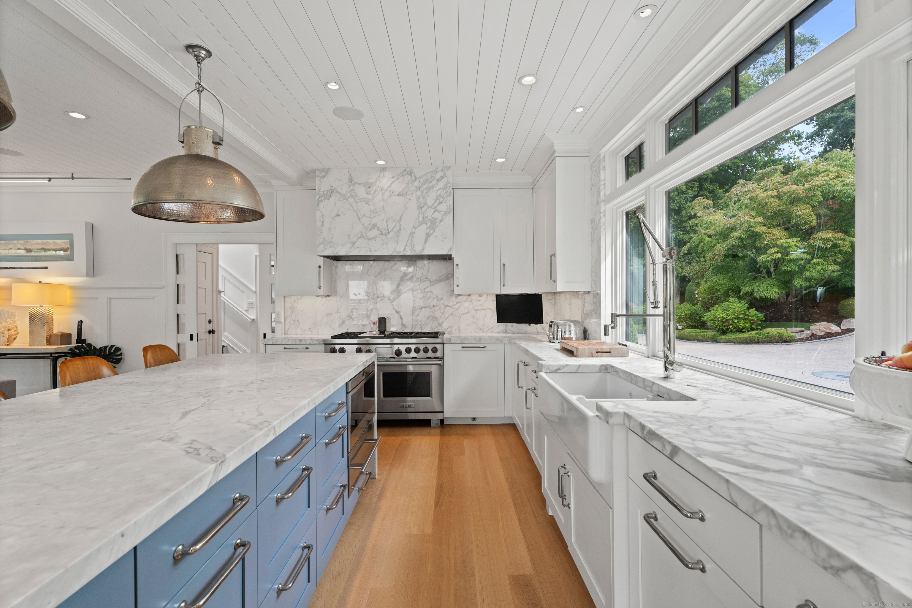 8 Gaylea Drive Branford CT 06405