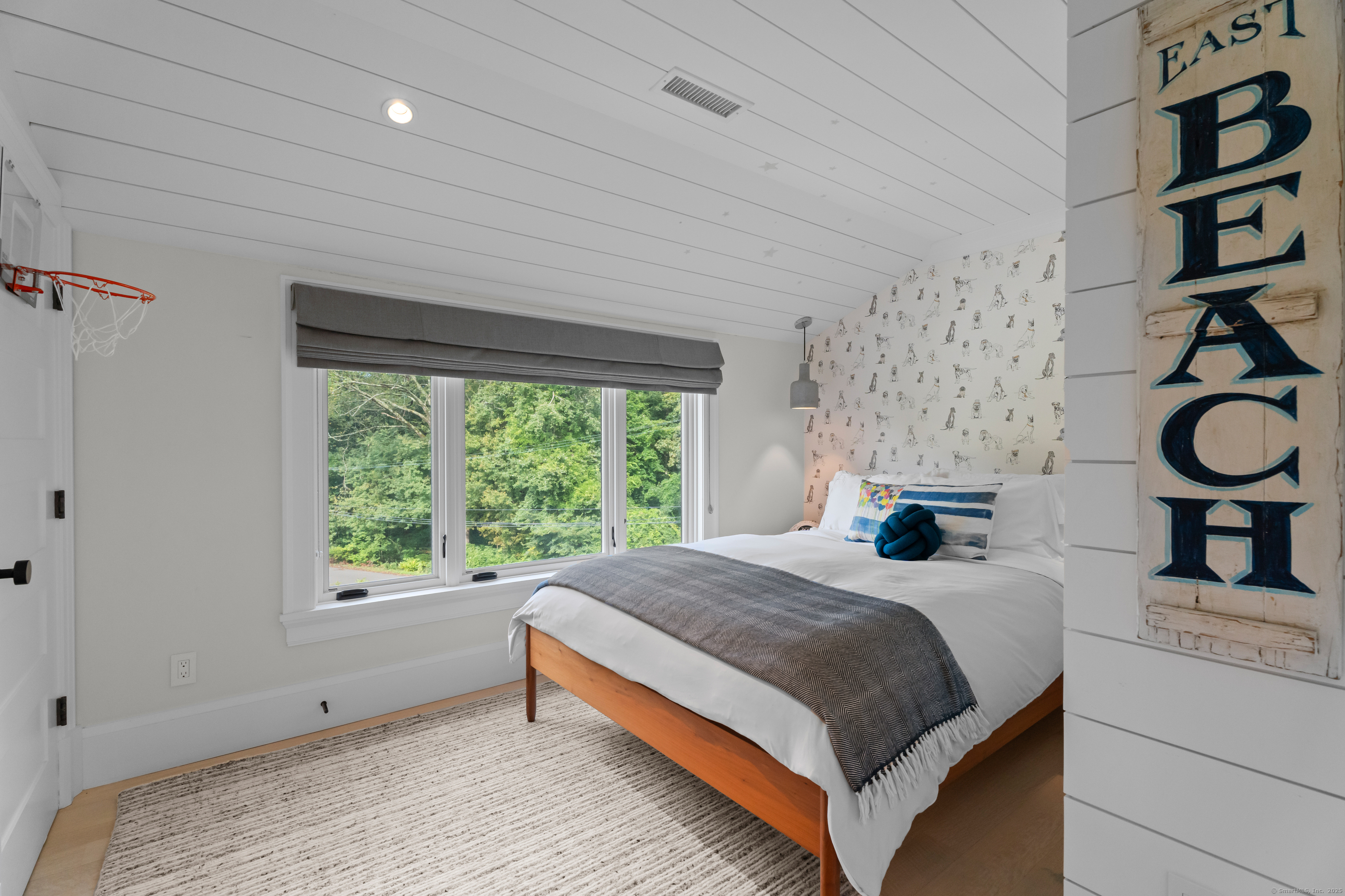 8 Gaylea Drive Branford CT 06405