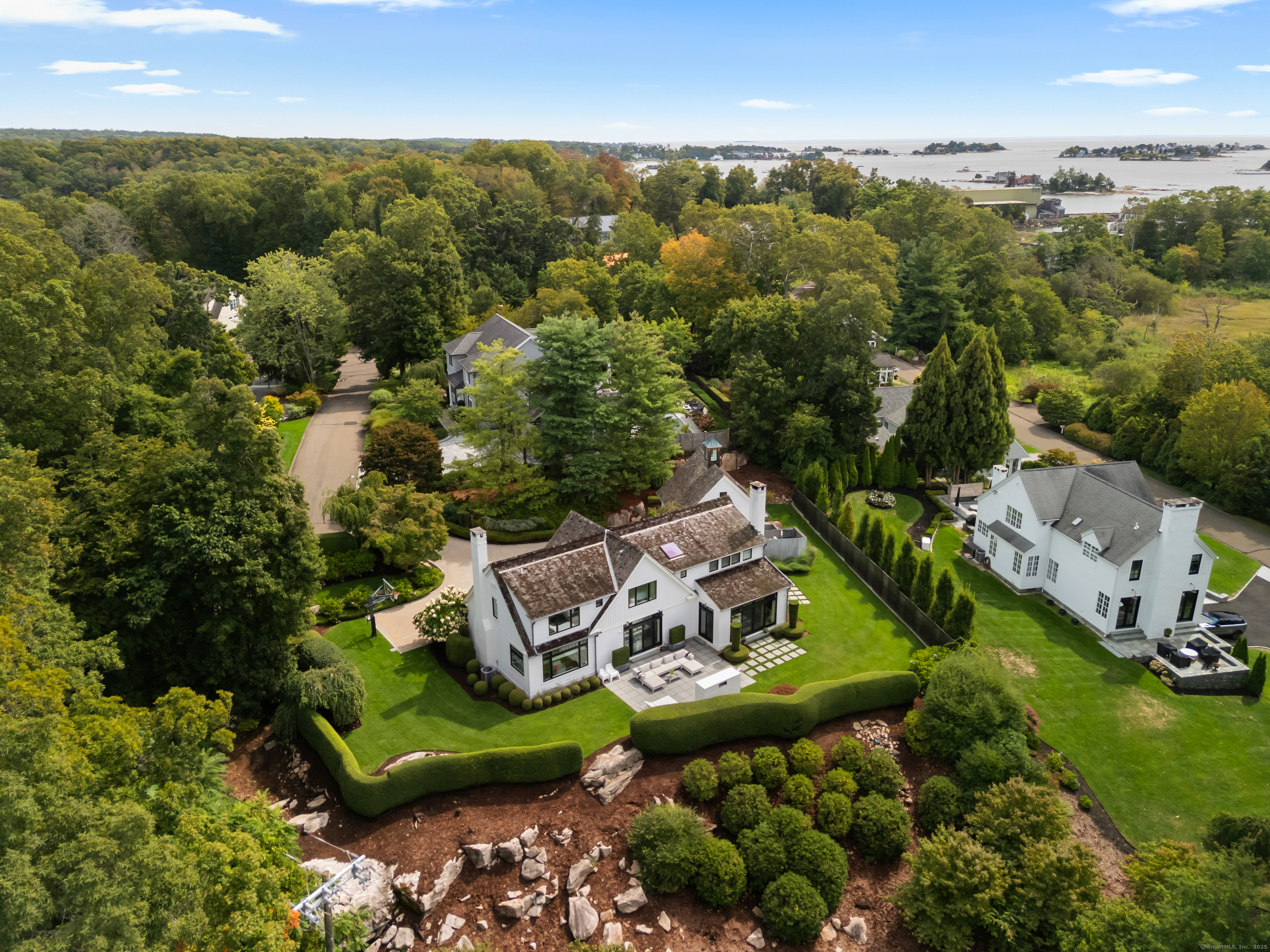 8 Gaylea Drive Branford CT 06405