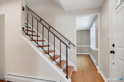 8 Charter Oak Drive East Lyme CT 06333