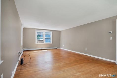 8 Charter Oak Drive East Lyme CT 06333
