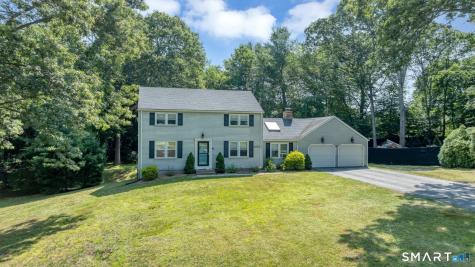 8 Charter Oak Drive East Lyme CT 06333