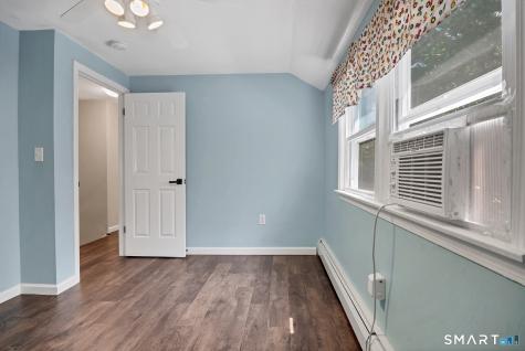 8 Charter Oak Drive East Lyme CT 06333