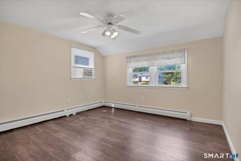 8 Charter Oak Drive East Lyme CT 06333