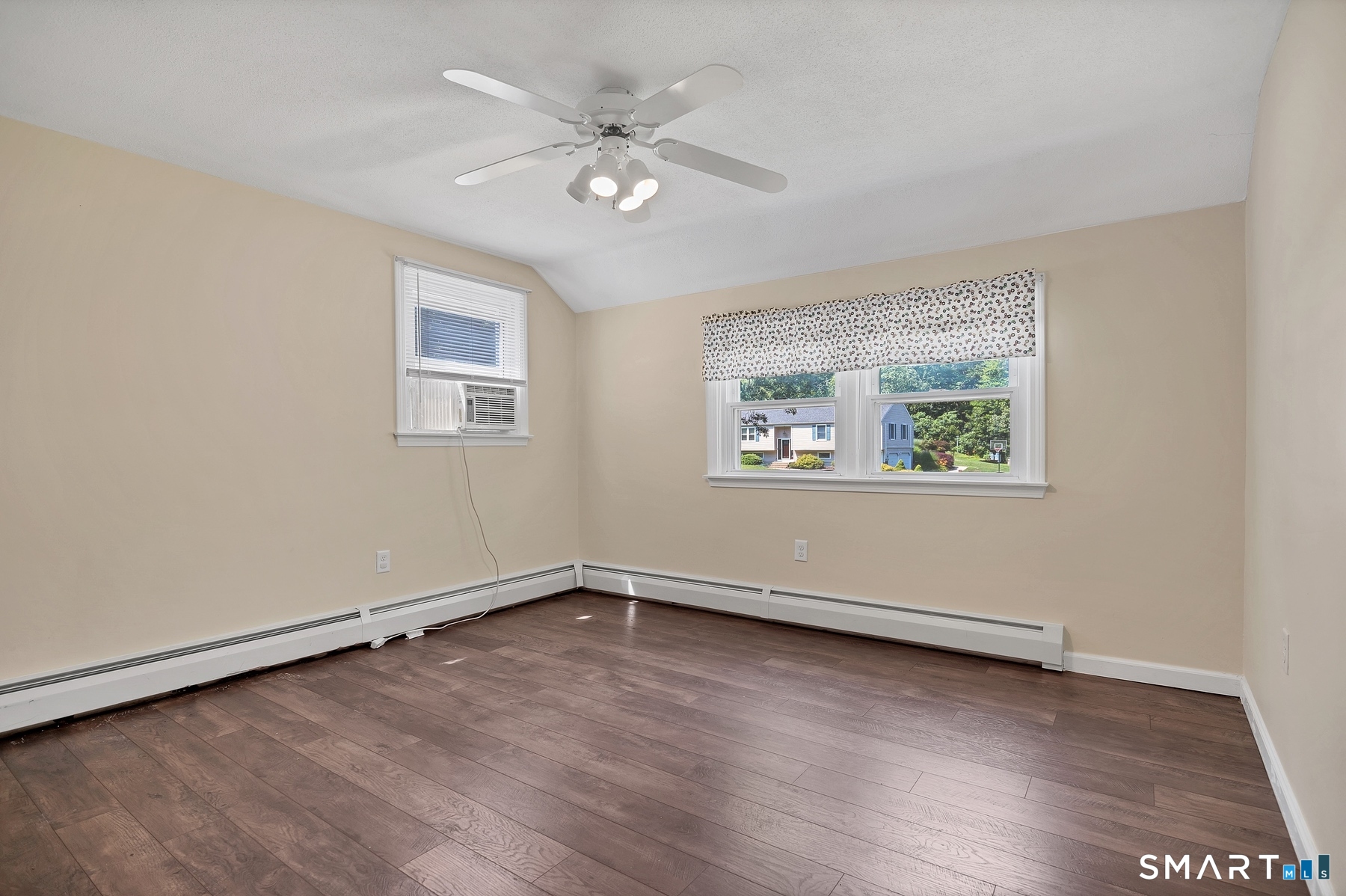 8 Charter Oak Drive East Lyme CT 06333