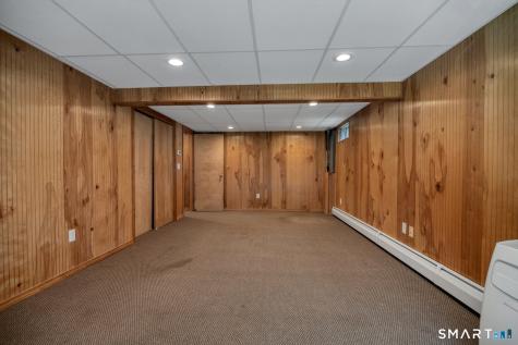 8 Charter Oak Drive East Lyme CT 06333