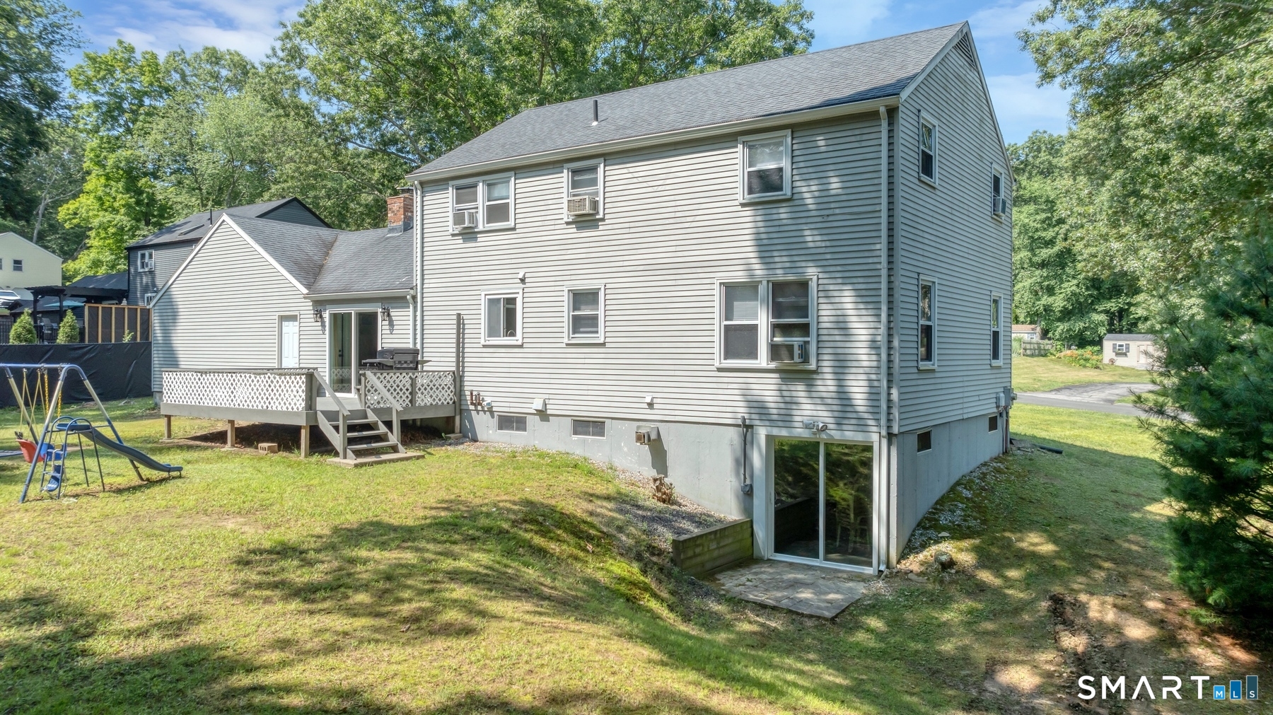 8 Charter Oak Drive East Lyme CT 06333