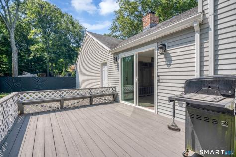 8 Charter Oak Drive East Lyme CT 06333