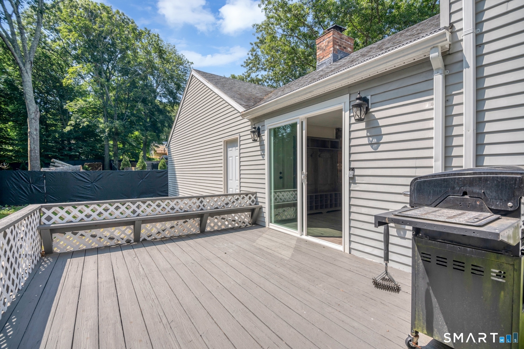 8 Charter Oak Drive East Lyme CT 06333