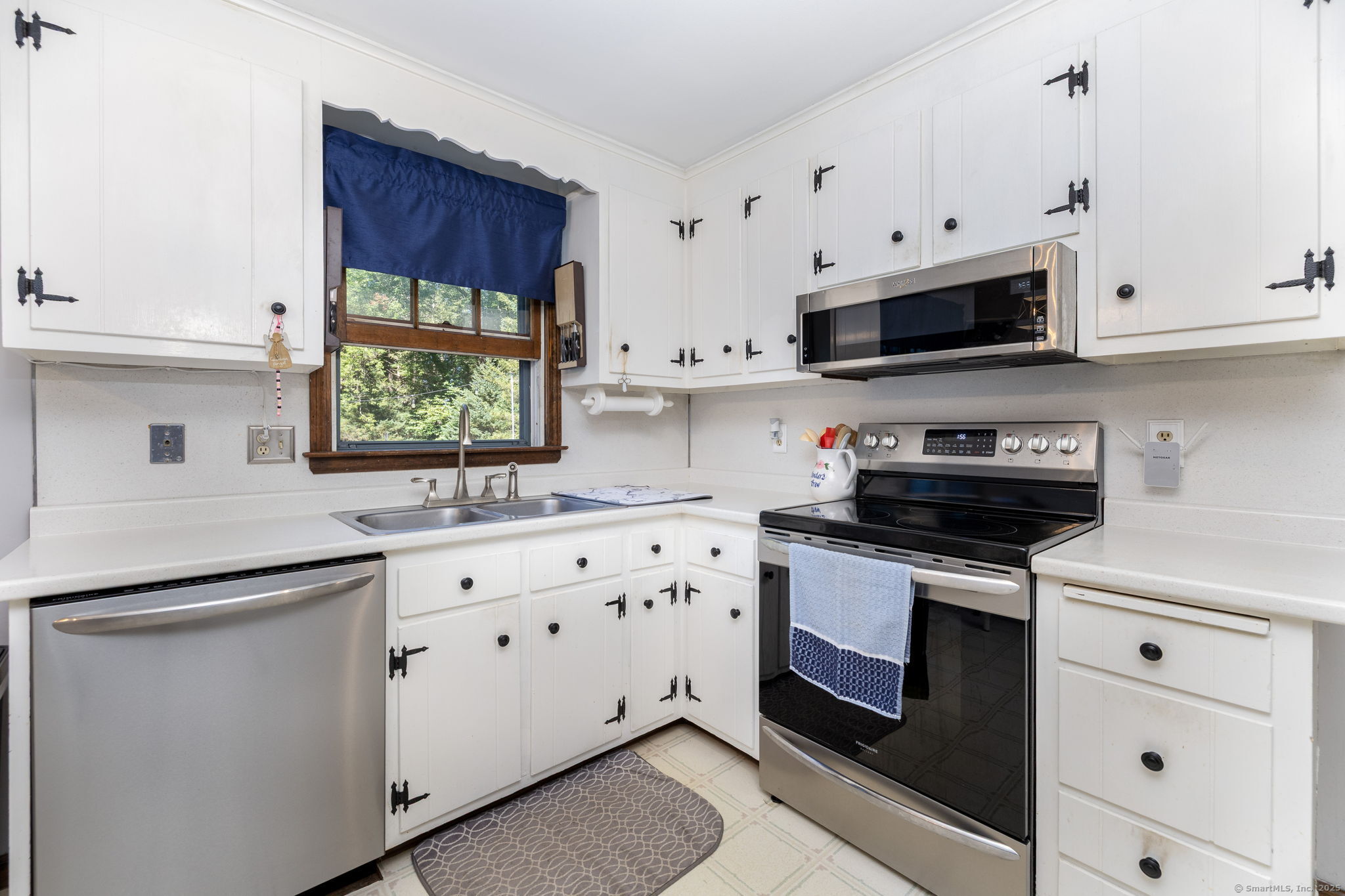 120 Buckboard Lane Bristol CT 06010