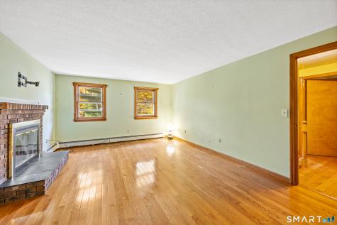 49 Woodside Drive Farmington CT 06085
