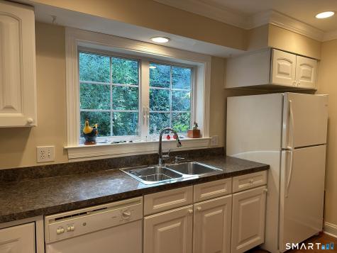 62 Allison Way East Haven CT 06512