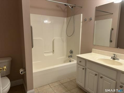 62 Allison Way East Haven CT 06512