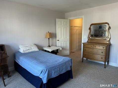62 Allison Way East Haven CT 06512