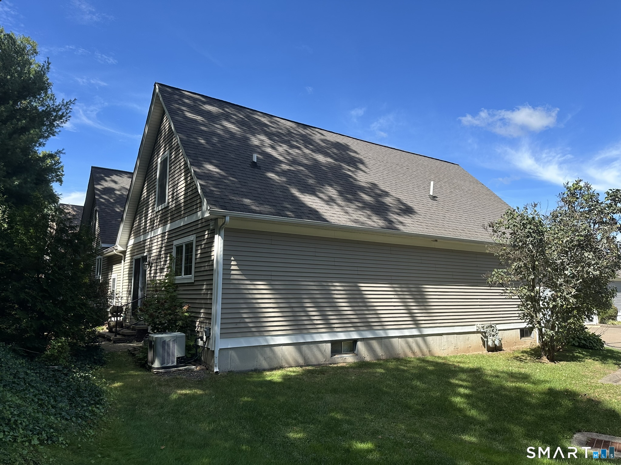 62 Allison Way East Haven CT 06512