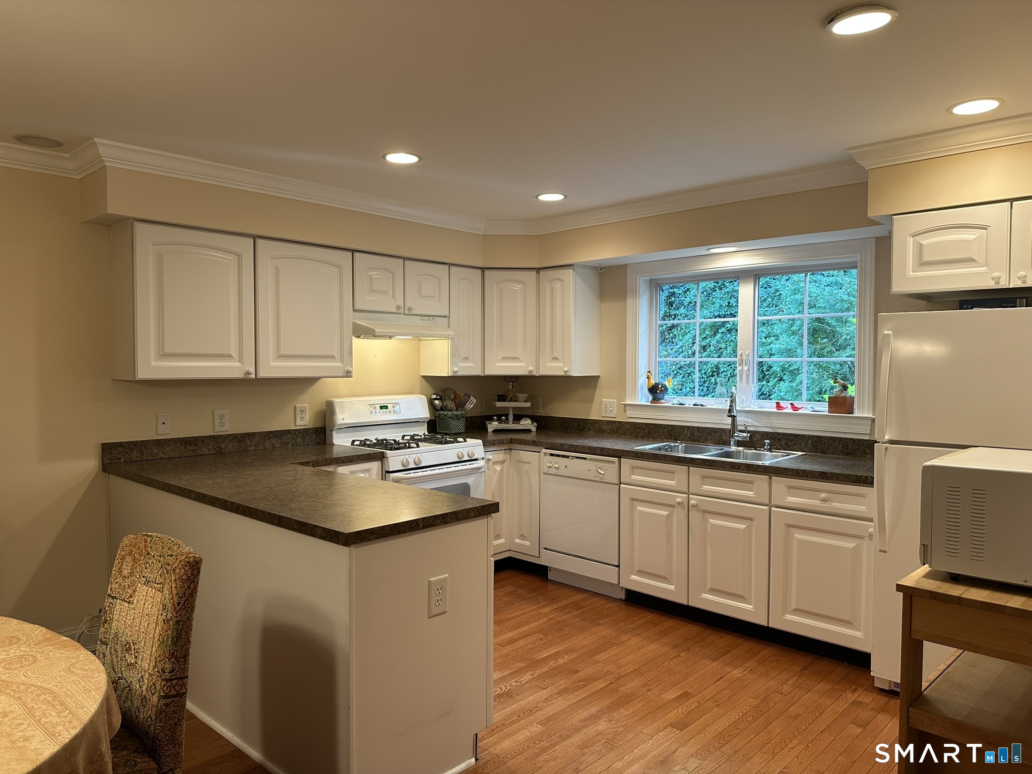 62 Allison Way East Haven CT 06512