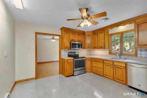48 Lenti Drive Manchester CT 06040