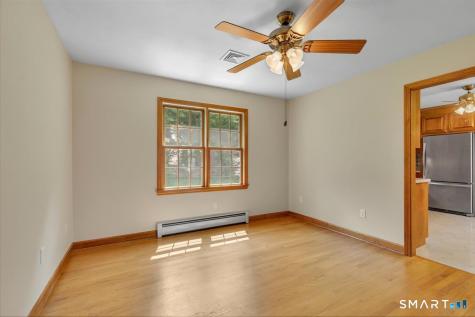 48 Lenti Drive Manchester CT 06040