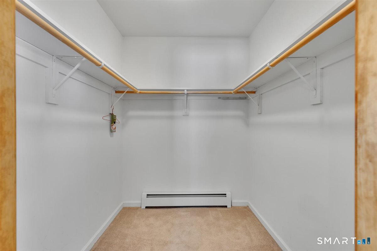 48 Lenti Drive Manchester CT 06040