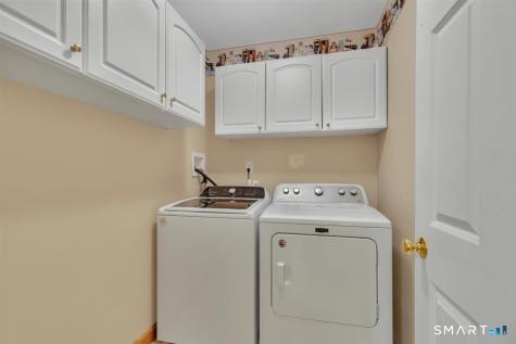 48 Lenti Drive Manchester CT 06040
