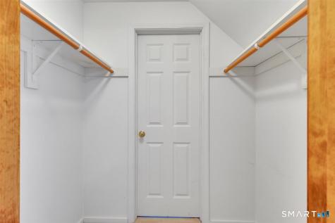 48 Lenti Drive Manchester CT 06040