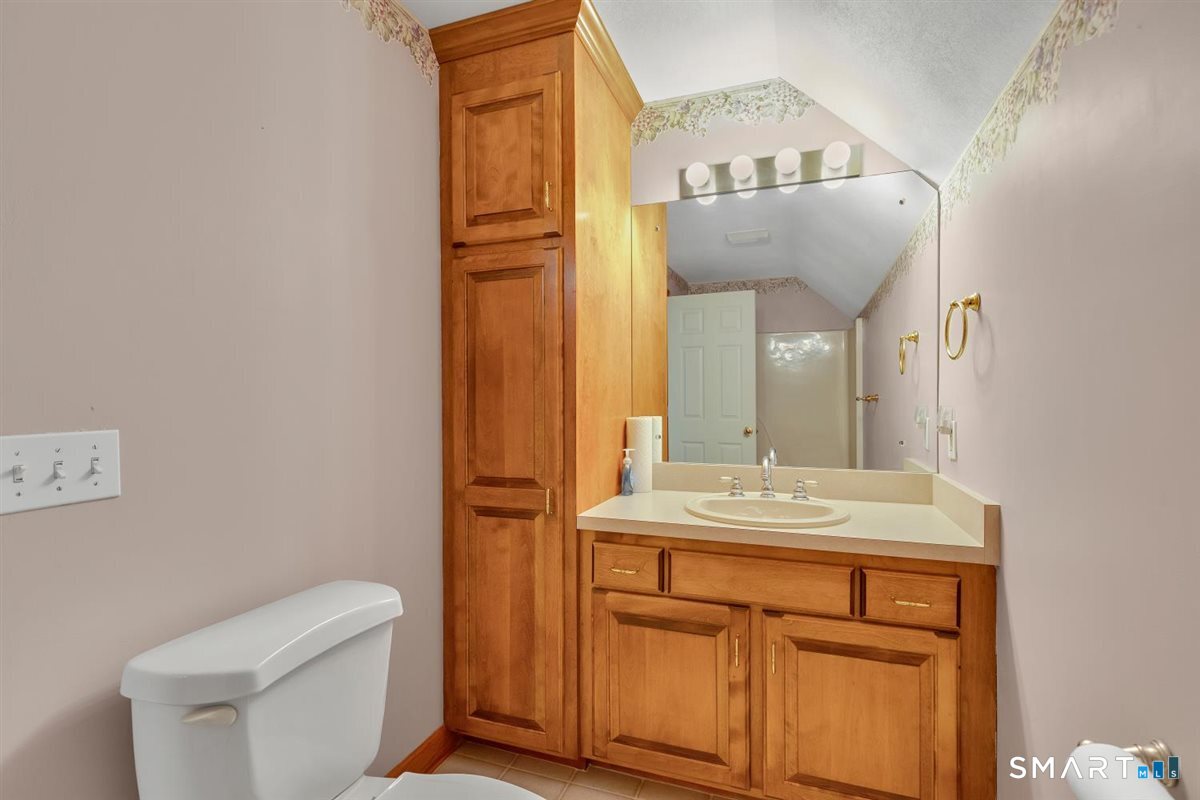48 Lenti Drive Manchester CT 06040