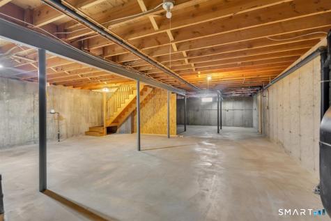 48 Lenti Drive Manchester CT 06040