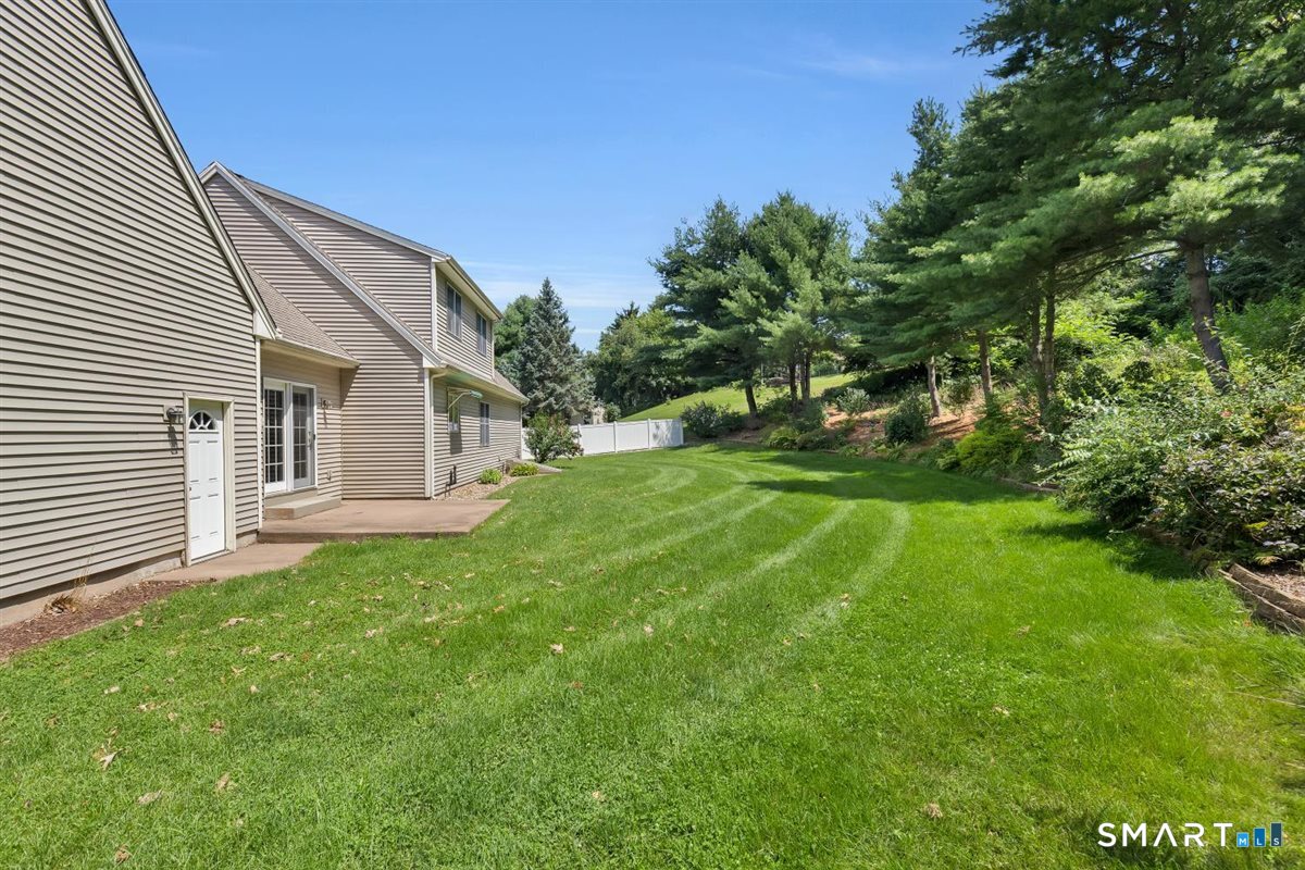 48 Lenti Drive Manchester CT 06040