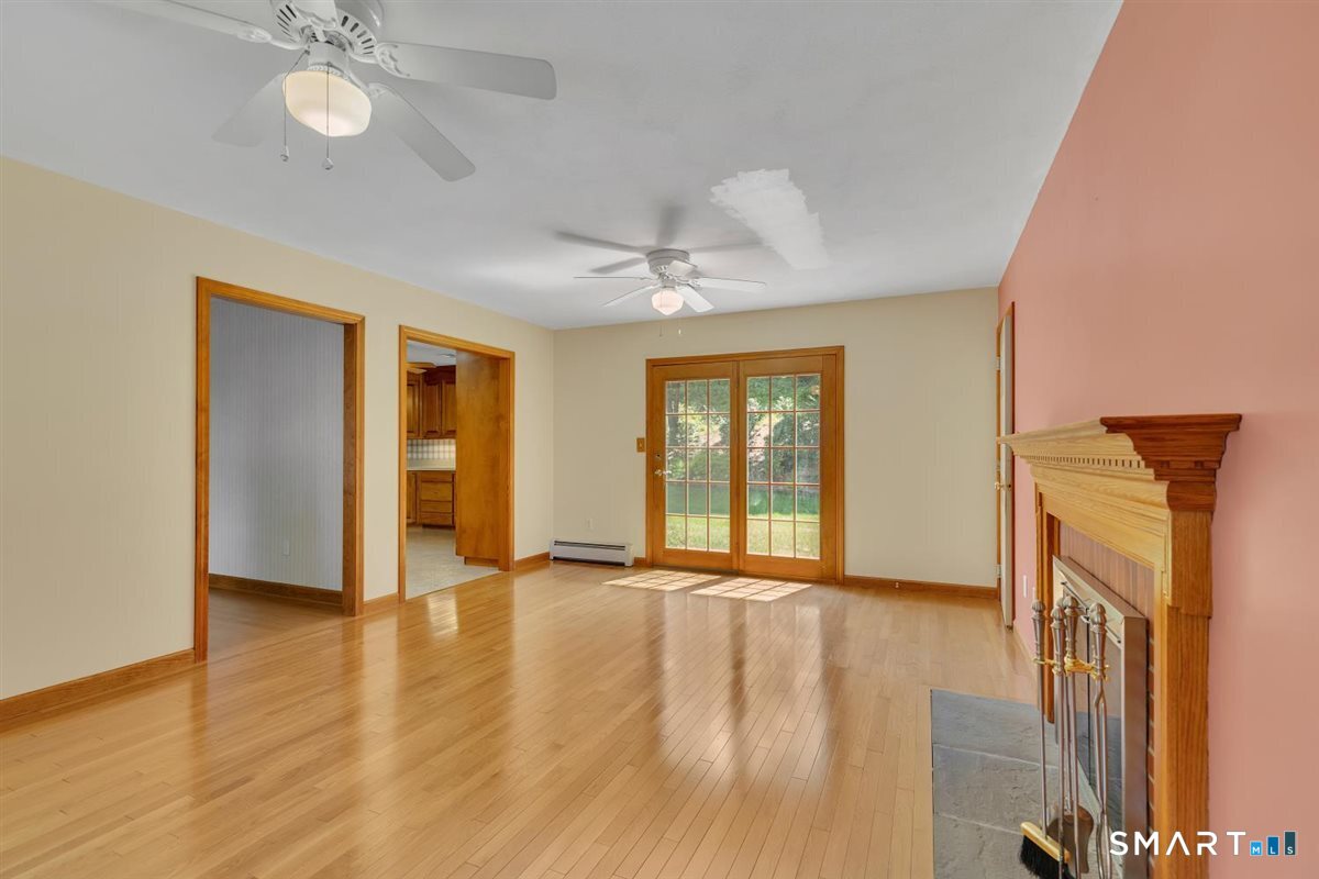 48 Lenti Drive Manchester CT 06040