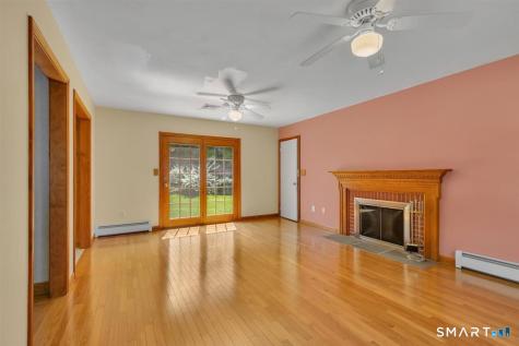 48 Lenti Drive Manchester CT 06040