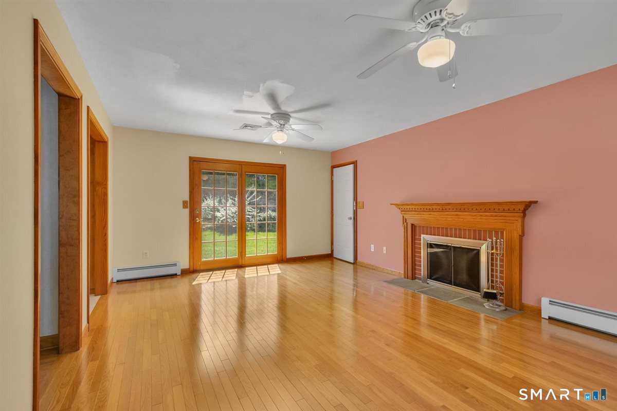 48 Lenti Drive Manchester CT 06040